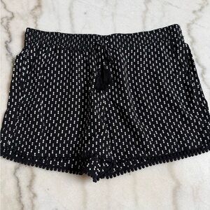 a.n.a. Black and White Geometric Shorts